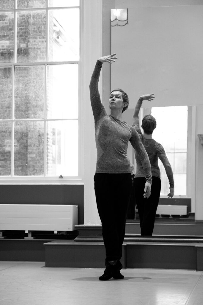 Floor Barre into Advanced Ballet with Kim Amundsen